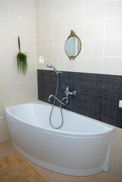 Hotel Centras Šakiai Екстериор снимка
